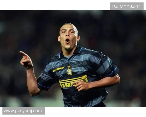 全球足球史上夺冠次数最多的明星球员及其辉煌成就解析 全球足球史上夺冠次数最多的明星球员及其辉煌成就解析