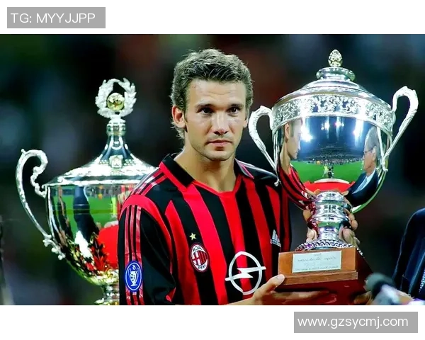 传奇球星的崛起与荣耀：探索世界顶级足球明星背后的故事与人生历程