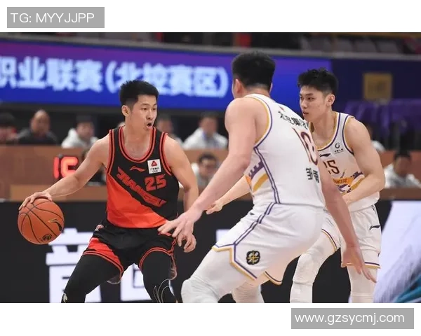 北京篮球队在总决赛积分榜中以56分稳居第一位置展现强劲实力 北京篮球队在总决赛积分榜中以56分稳居第一位置展现强劲实力