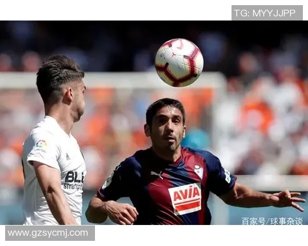 豪门足球风云中的传奇前锋加梅罗的辉煌与挑战